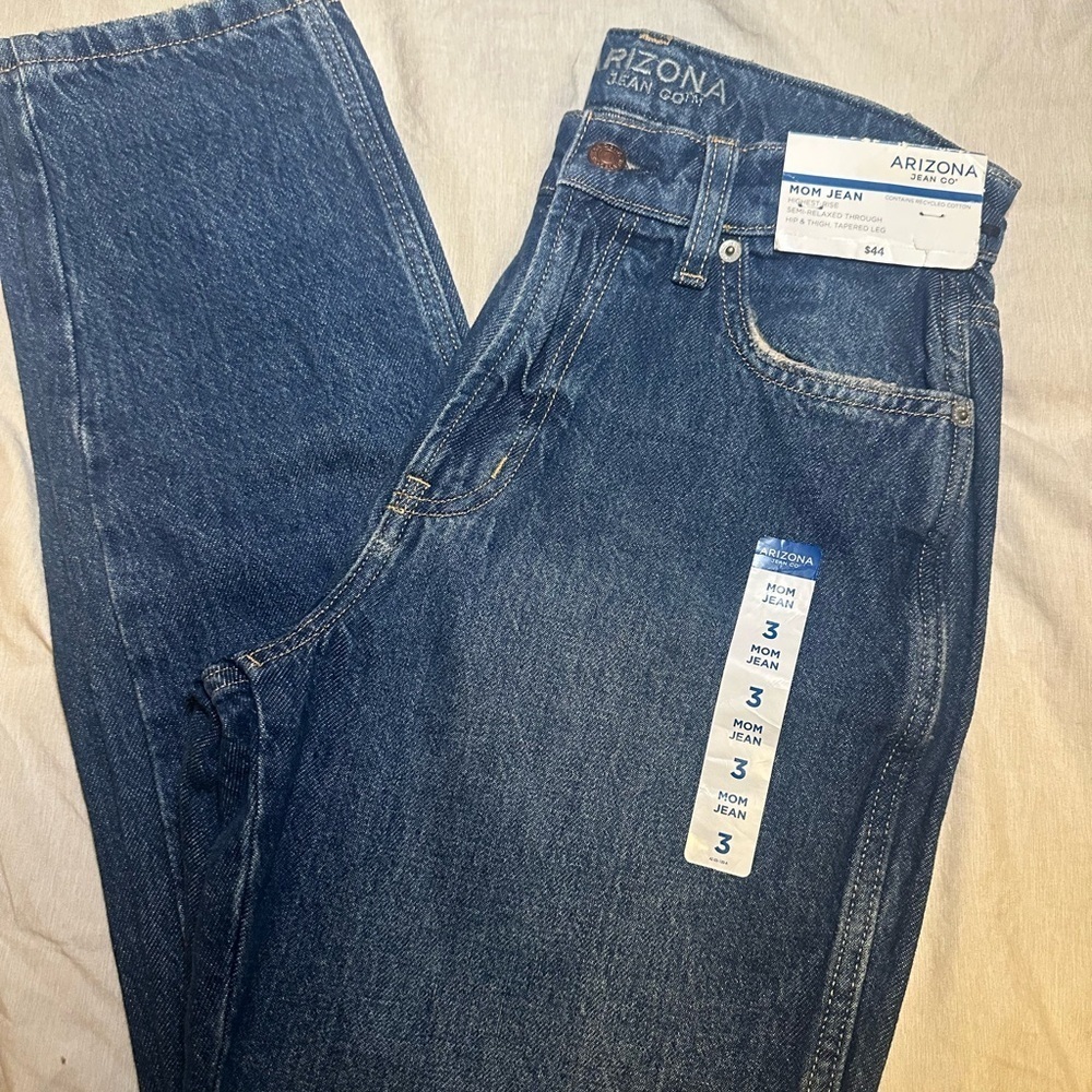 Arizona Jean Company Mom Blue Jeans